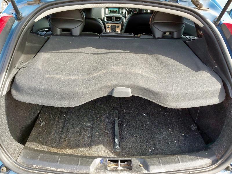 2014 VOLVO V40 CROSS COUNTRY LUX NAV 