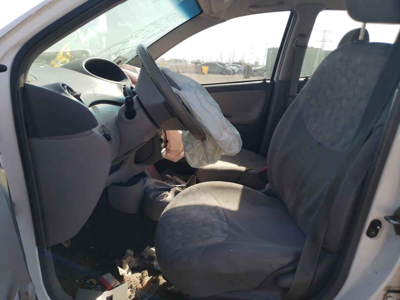 2001 Toyota Echo VIN: JTDBT123510119189 Lot: 70122555