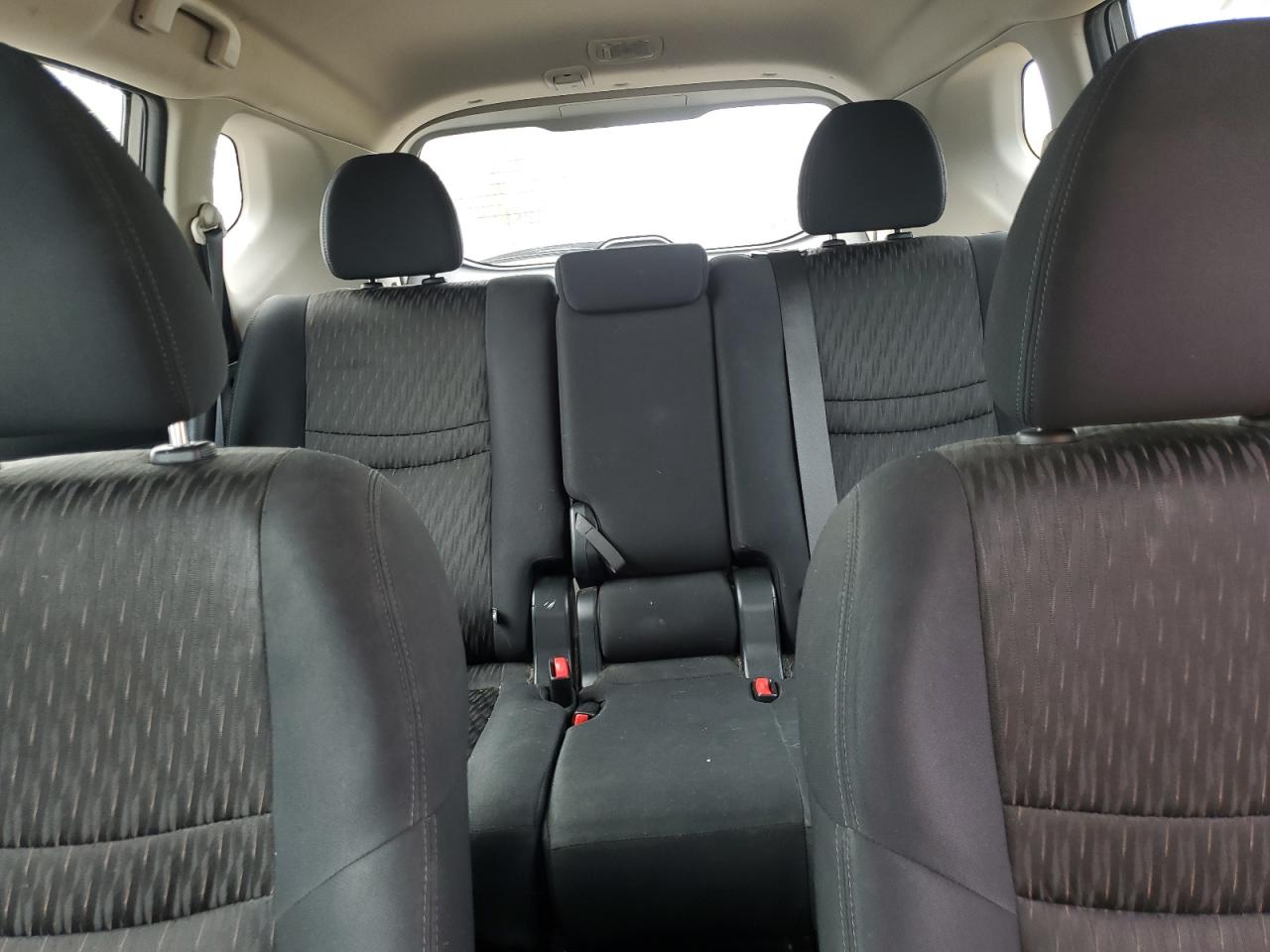 2017 Nissan Rogue Sv VIN: 5N1AT2MV5HC795761 Lot: 84213745