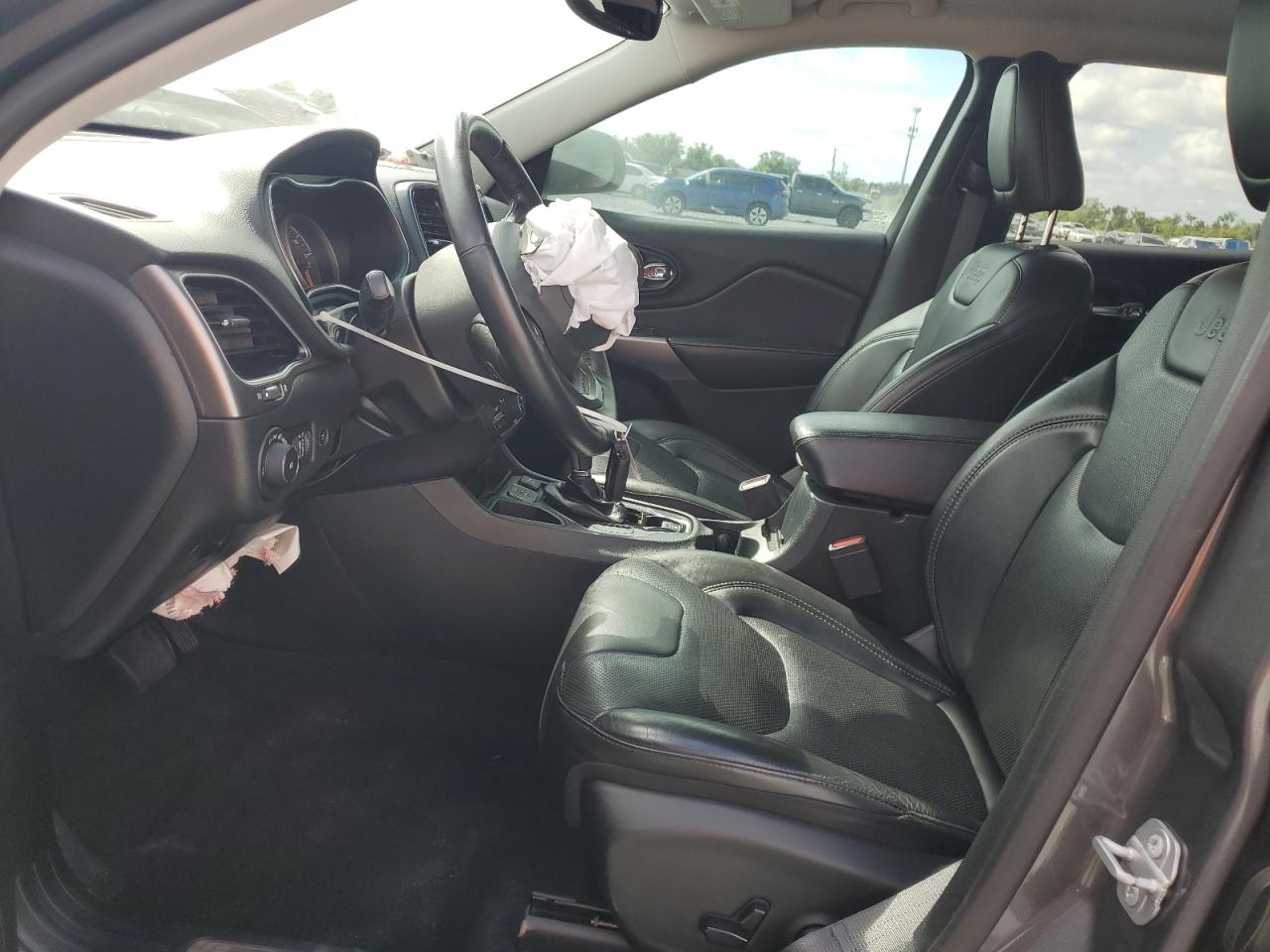 2019 Jeep Cherokee Limited VIN: 1C4PJLDB0KD326790 Lot: 81896845