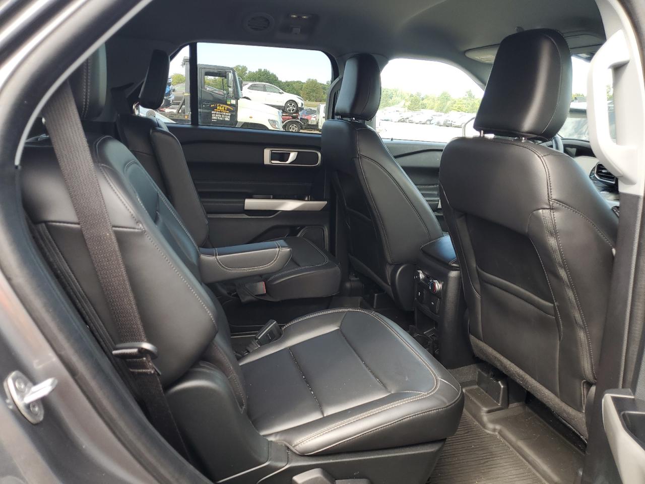 2022 Ford Explorer Xlt VIN: 1FMSK8DHXNGC52852 Lot: 71209525