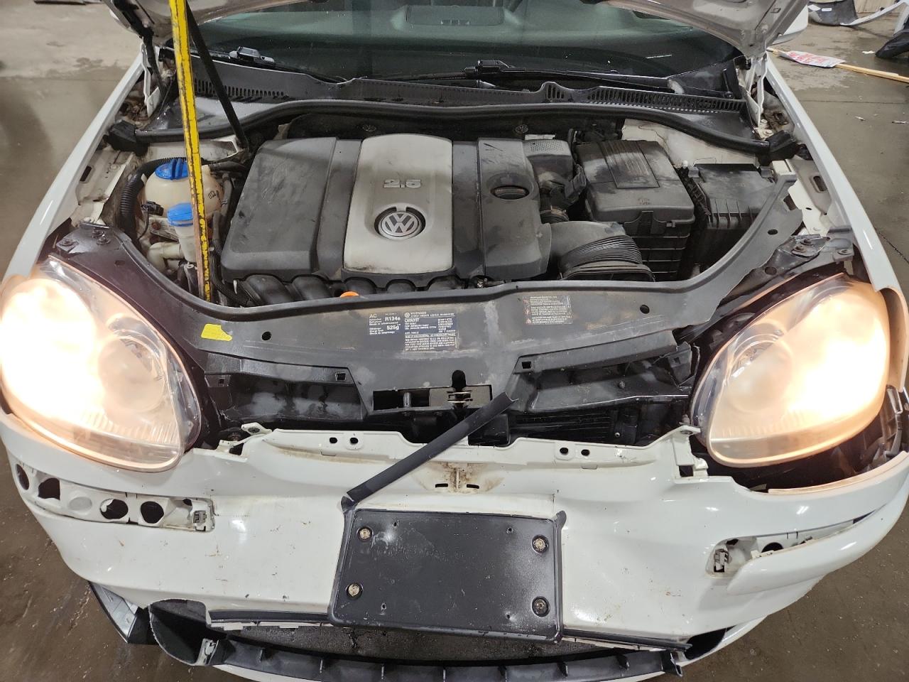 2008 Volkswagen Rabbit VIN: WVWDA71K88W119477 Lot: 71841915