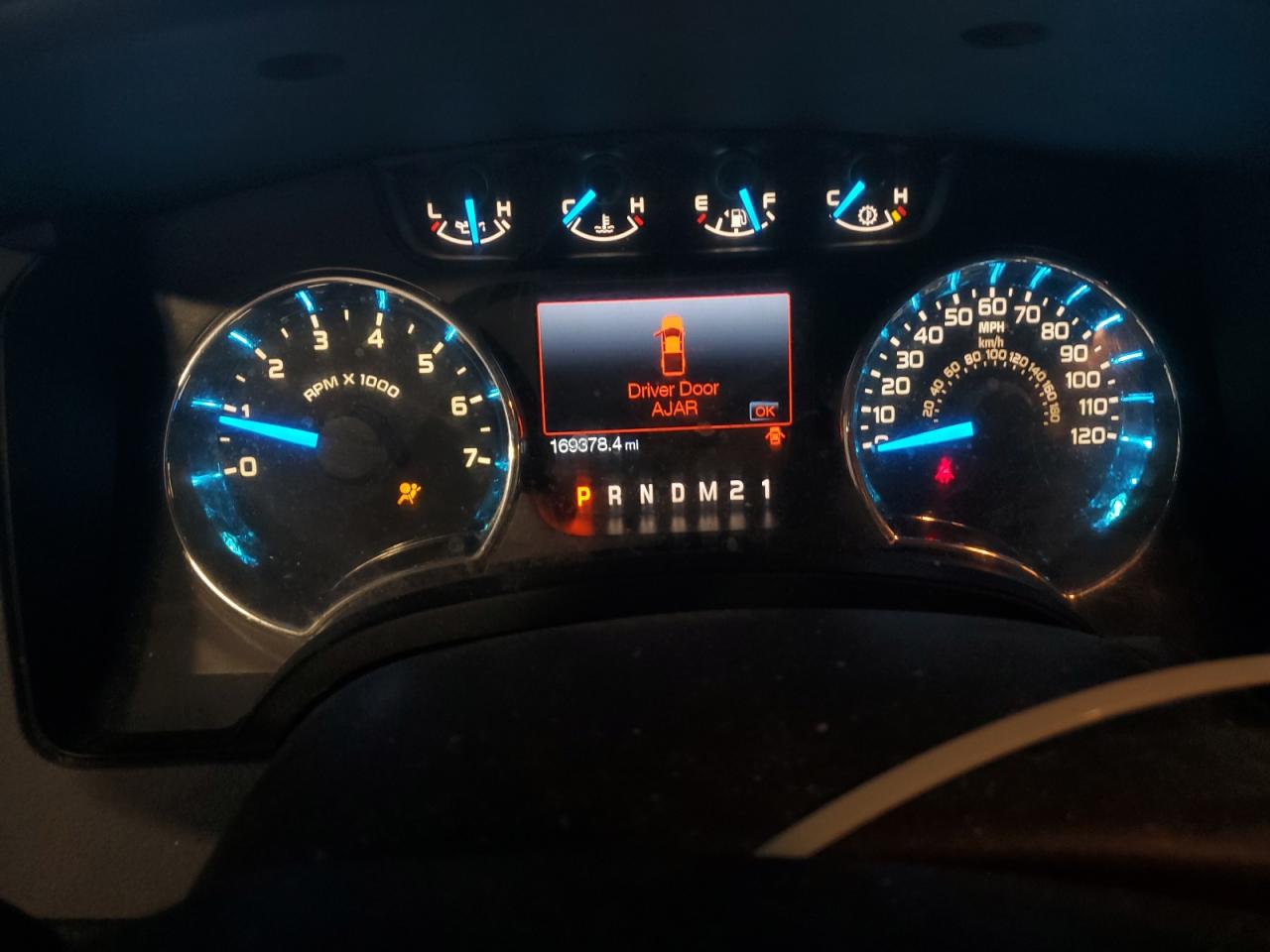 2013 Ford F150 Super Cab VIN: 1FTFX1ET7DKF94983 Lot: 81026855