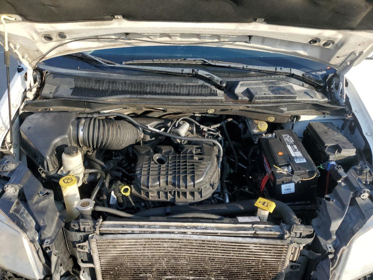 2011 Chrysler Town & Country Touring L VIN: 2A4RR8DG2BR611024 Lot: 71471135