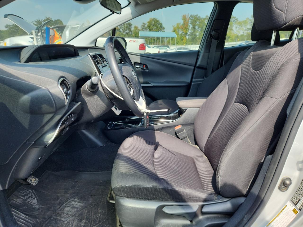 2018 Toyota Prius VIN: JTDKARFU4J3552685 Lot: 80531525