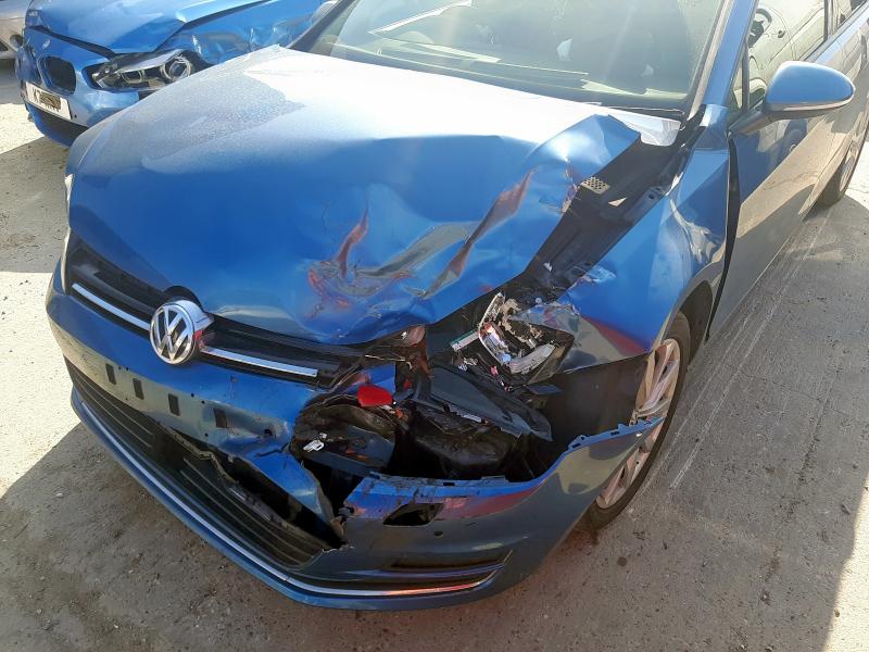 2013 VOLKSWAGEN GOLF SE 