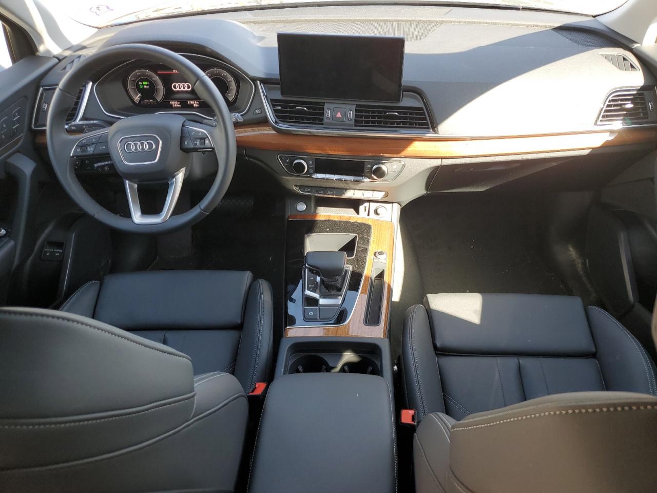 2024 Audi Q5 E Premium 55 VIN: WA1G2AFY1R2084076 Lot: 81895935