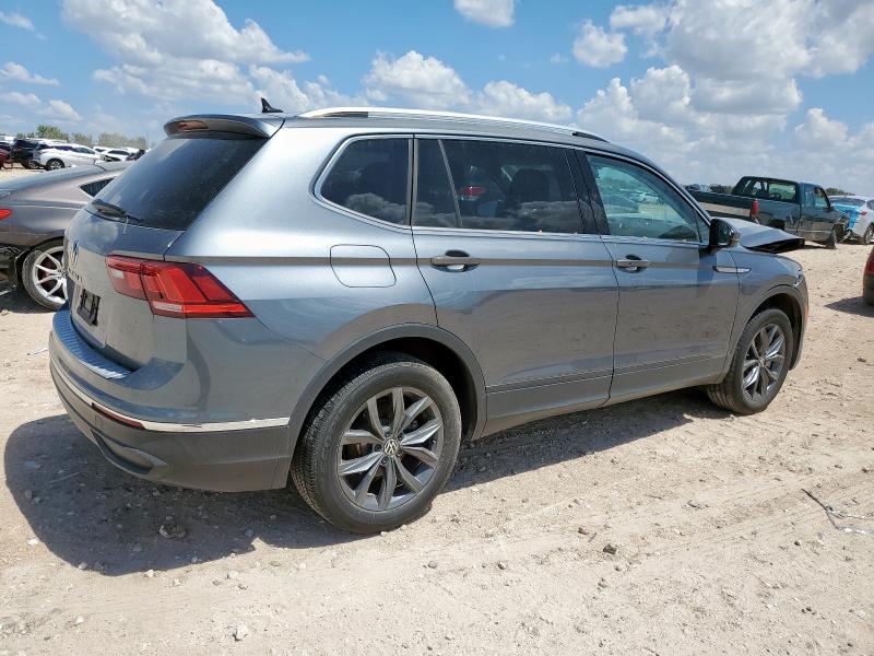  VOLKSWAGEN TIGUAN 2022 Серый