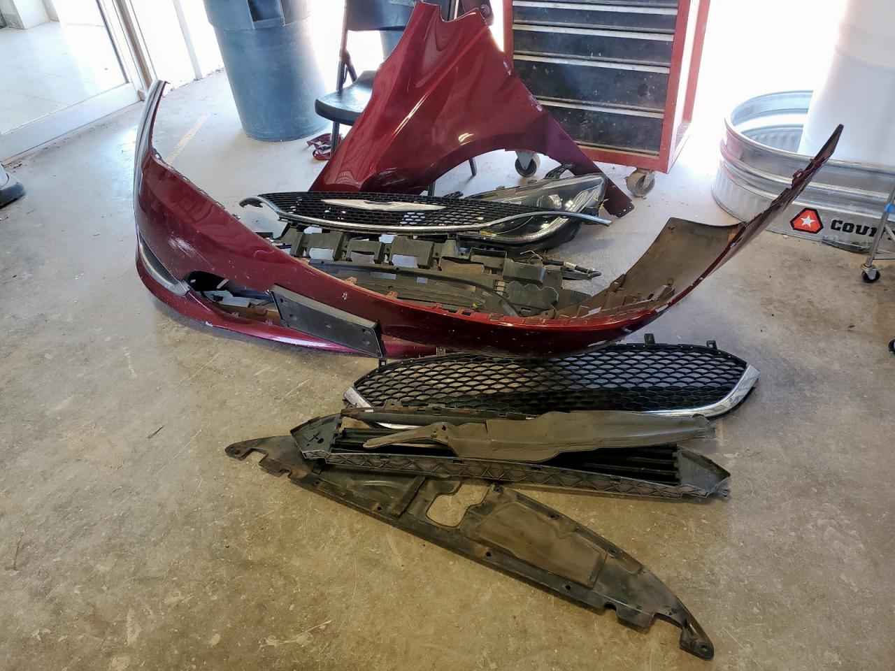 2017 Chrysler Pacifica Touring L VIN: 2C4RC1BG1HR584683 Lot: 70173675