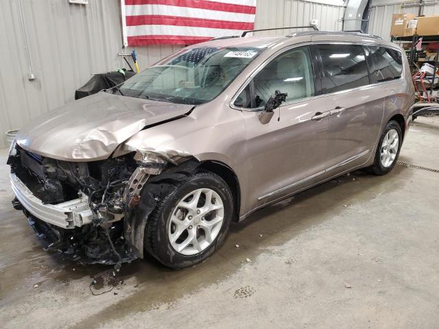  CHRYSLER PACIFICA 2018 tan