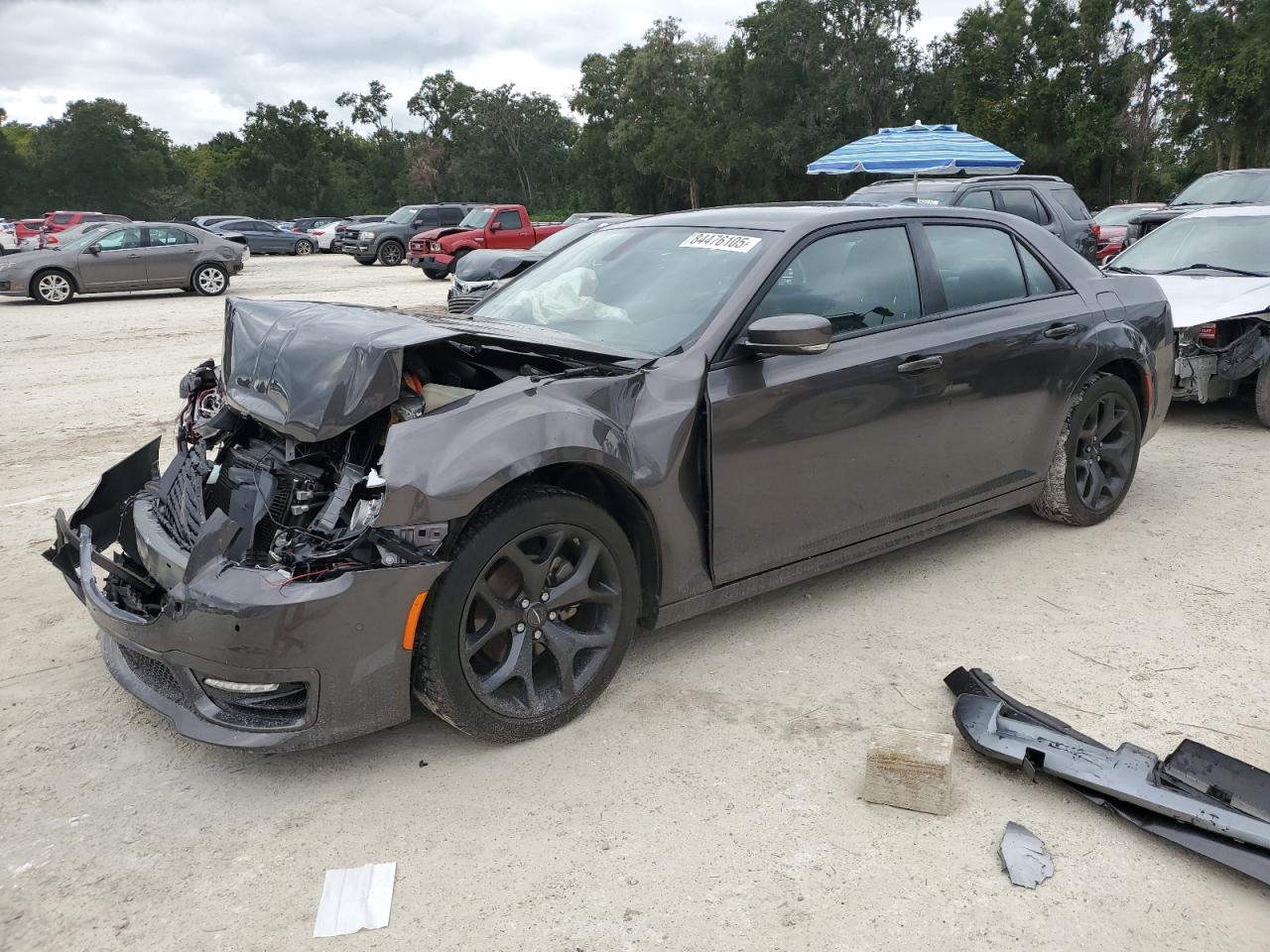 2023 Chrysler 300 Touring L VIN: 2C3CCADGXPH552410 Lot: 84476105