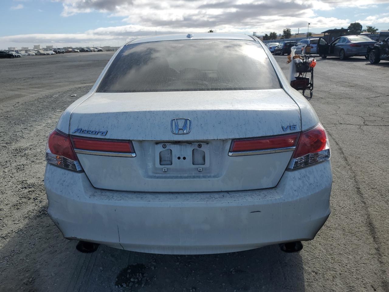 2011 Honda Accord Exl VIN: 1HGCP3F83BA009300 Lot: 71311205