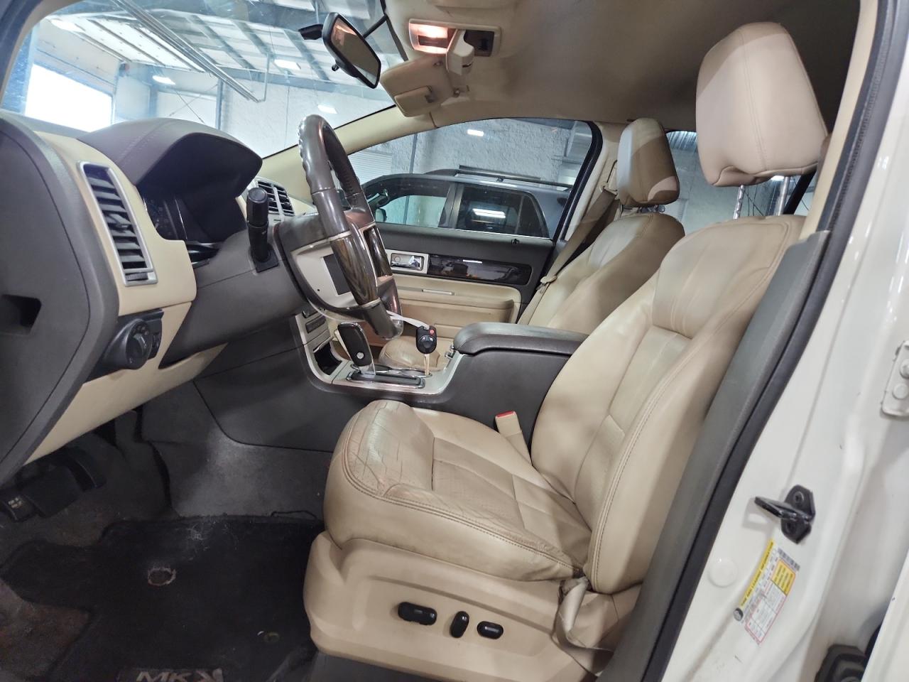 2008 Lincoln Mkx VIN: 2LMDU68C88BJ00610 Lot: 84267675