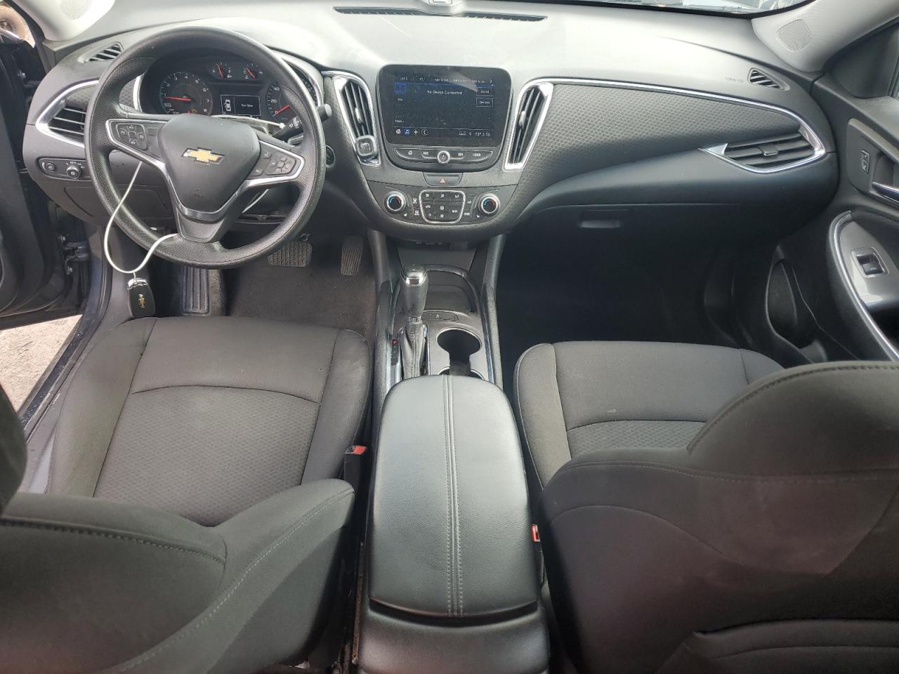 2019 Chevrolet Malibu Lt VIN: 1G1ZD5ST9KF190275 Lot: 84207565