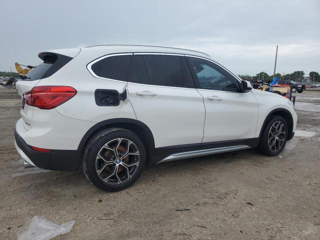  BMW X1 2021 Biały