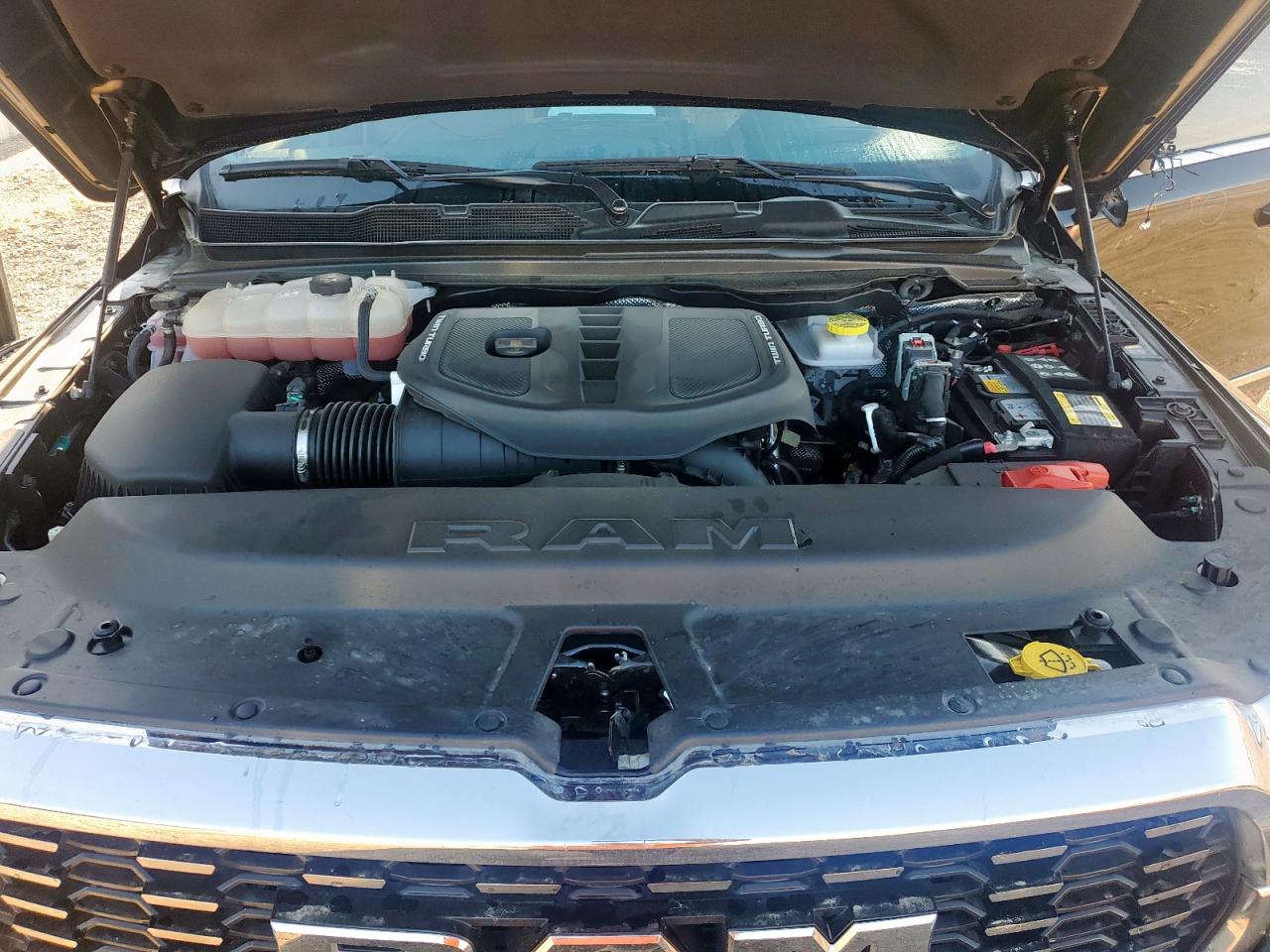 2025 Ram 1500 Tungsten VIN: 1C6SRFKP3SN697401 Lot: 82099975