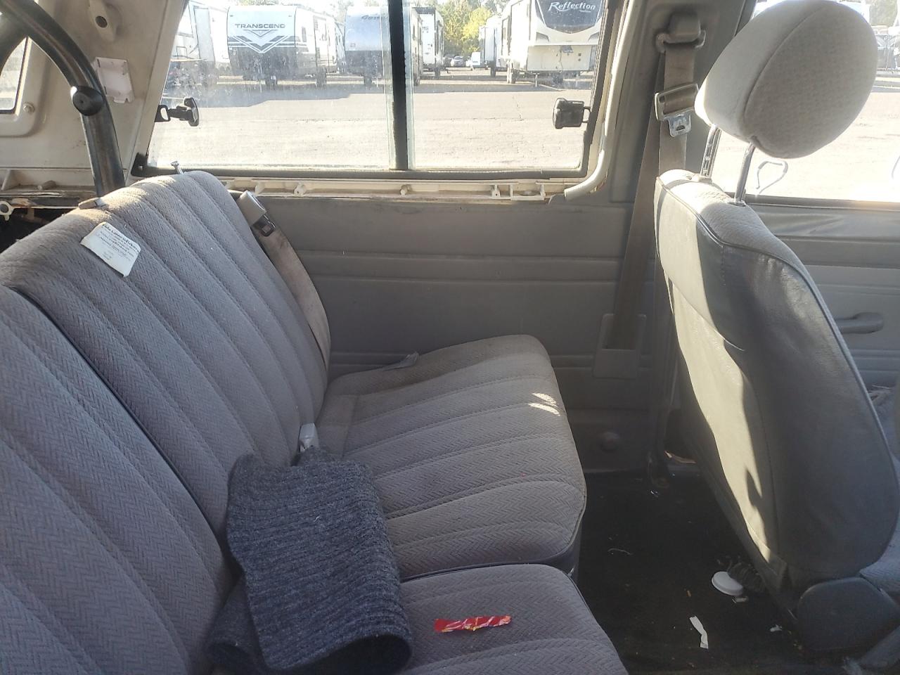 1986 Toyota 4Runner Rn60 VIN: JT4RN62D3G0090234 Lot: 82136475