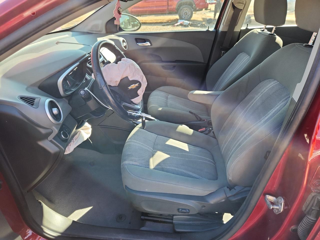 2019 Chevrolet Sonic Lt VIN: 1G1JD5SB3K4132808 Lot: 84467785