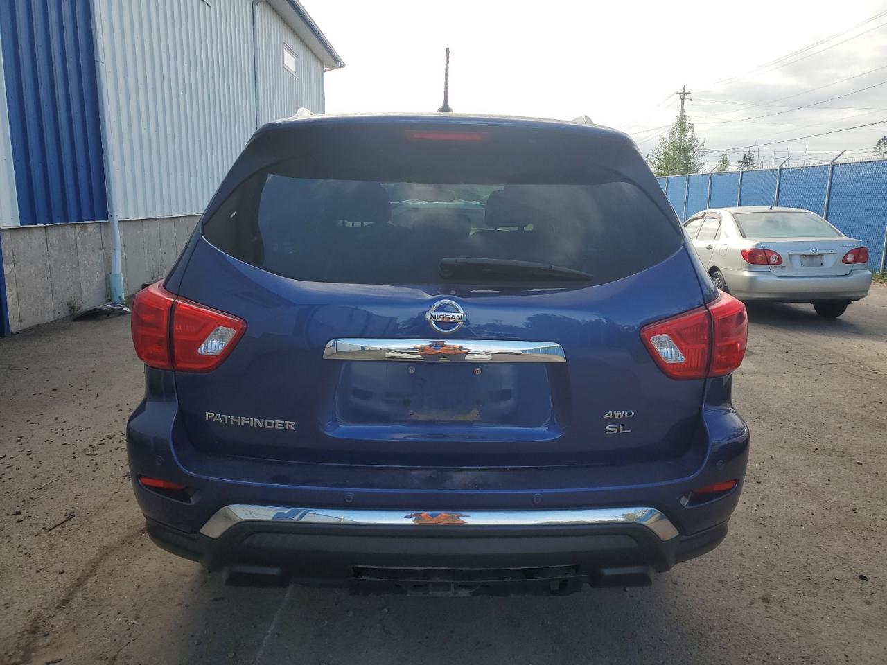 2017 Nissan Pathfinder S VIN: 5N1DR2MM6HC658704 Lot: 71626355