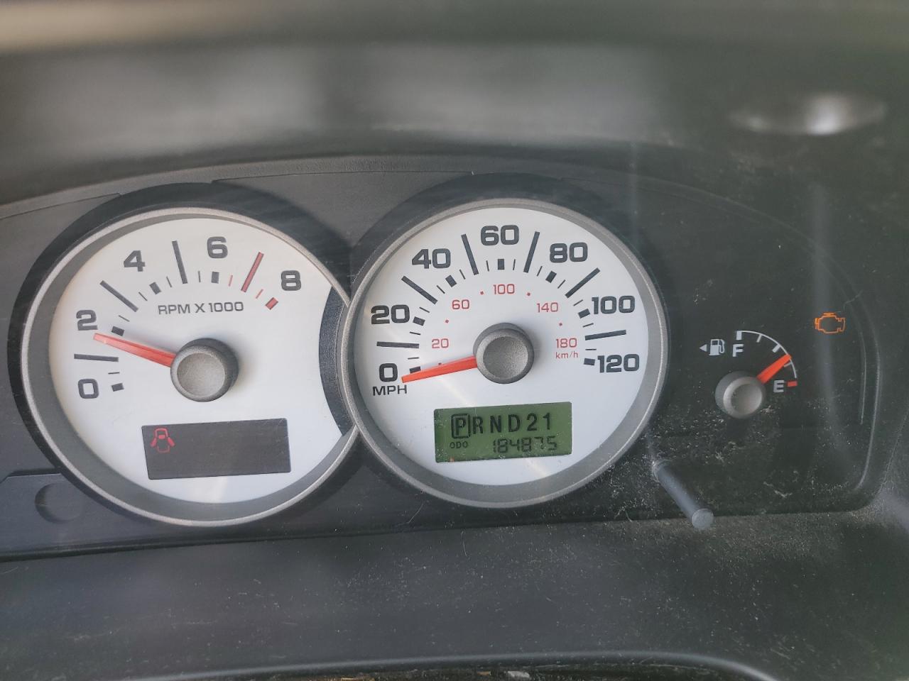 2005 Ford Escape Xlt VIN: 1FMYU93105KA60805 Lot: 82079365