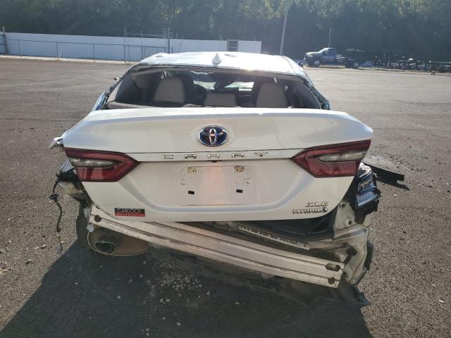  TOYOTA CAMRY 2022 Белы