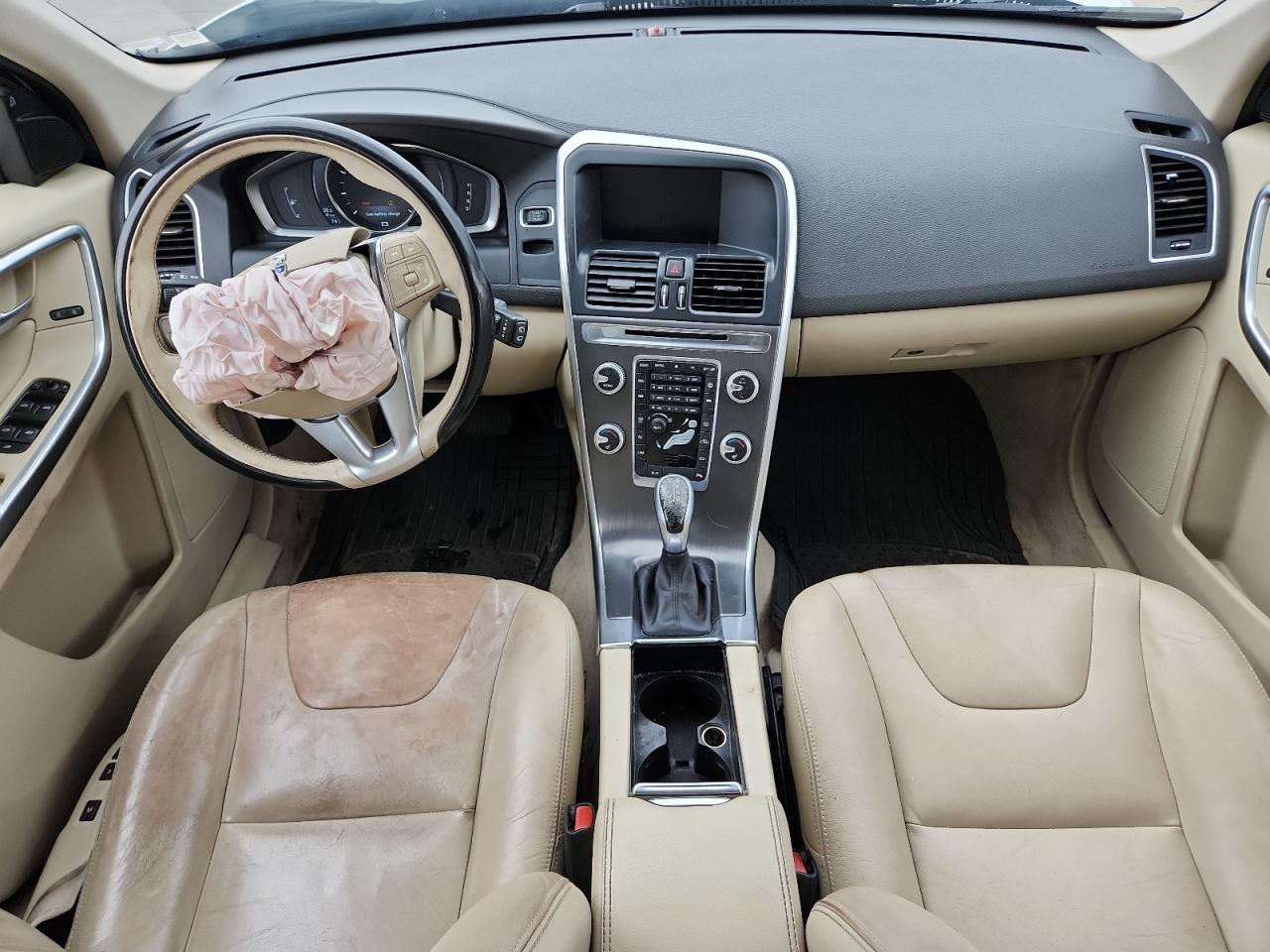 2015 Volvo Xc60 T5 Premier VIN: YV440MDK9F2720962 Lot: 80656525