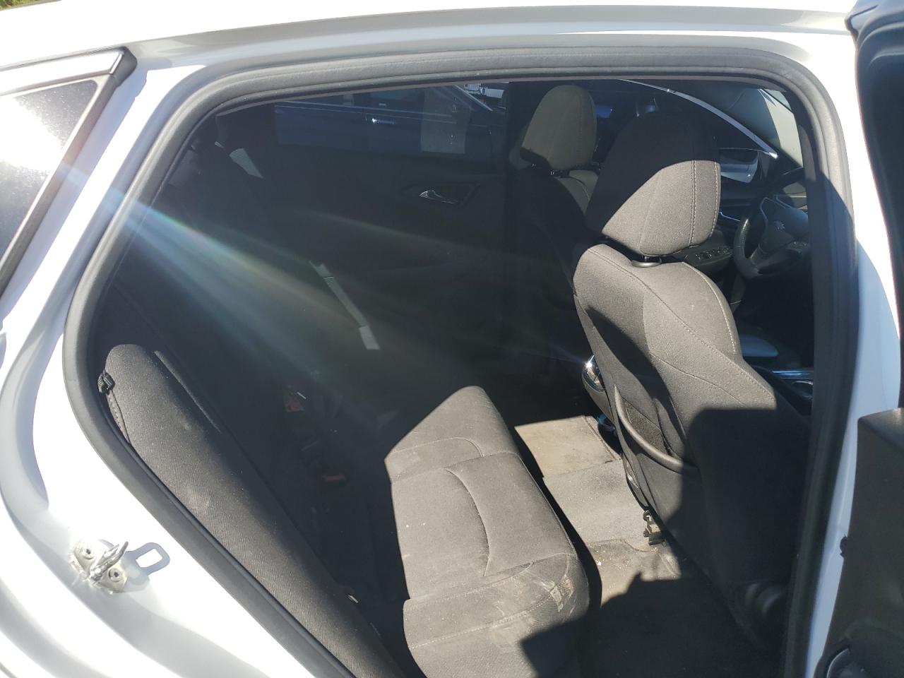 2018 Chevrolet Malibu Lt VIN: 1G1ZD5ST5JF239308 Lot: 84437635