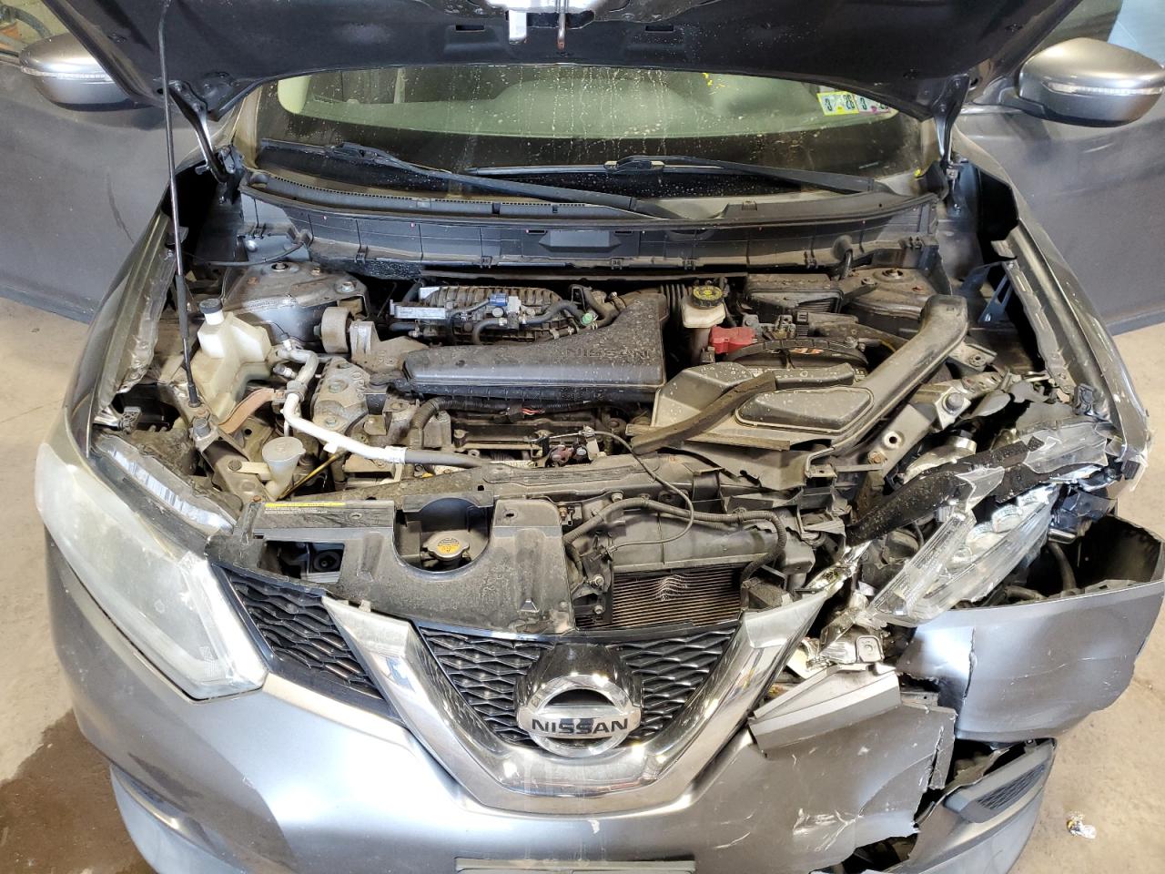 2015 Nissan Rogue S VIN: KNMAT2MV5FP532387 Lot: 81025305