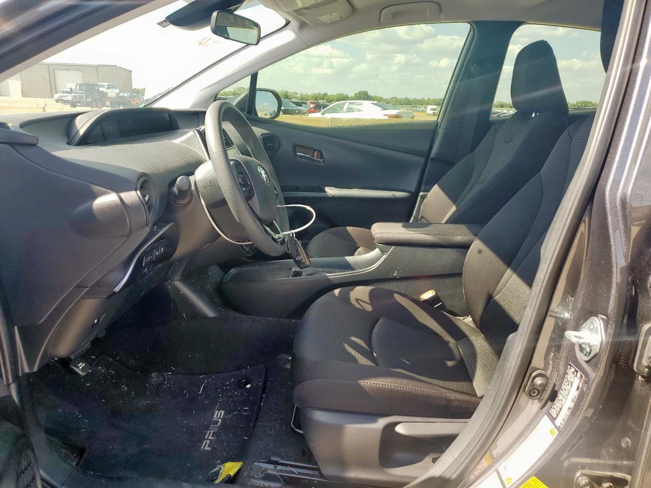 2020 Toyota Prius L VIN: JTDKARFU5L3116303 Lot: 84046285