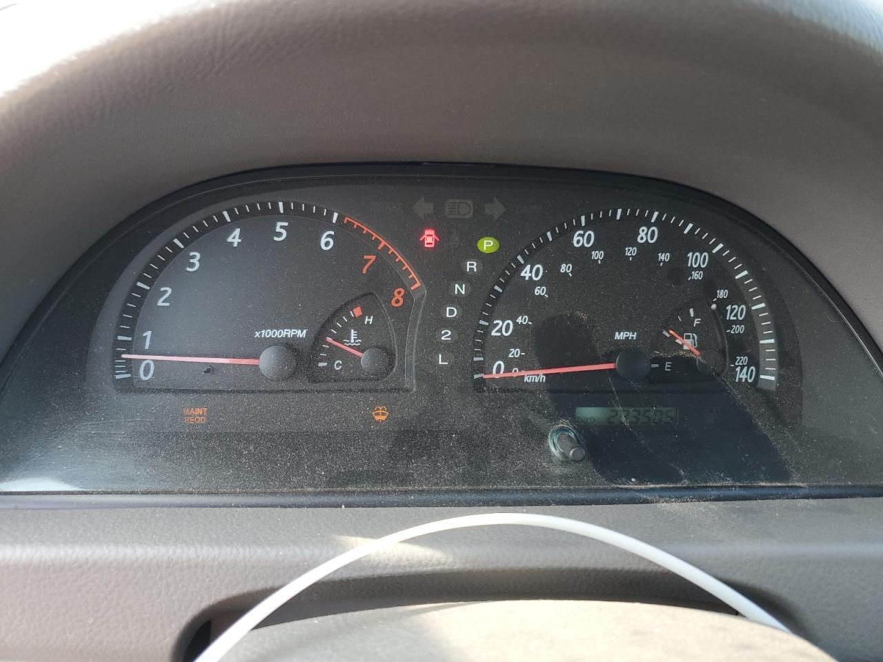 2004 Toyota Camry Le VIN: 4T1BE32KX4U889801 Lot: 80015985