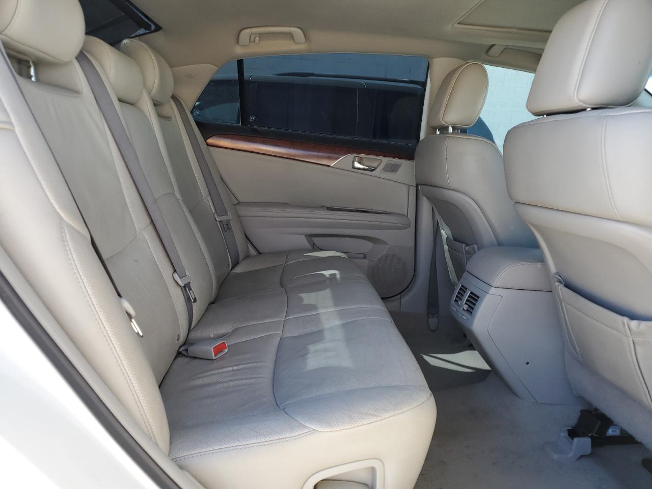2011 Toyota Avalon Base VIN: 4T1BK3DB6BU372658 Lot: 82157725