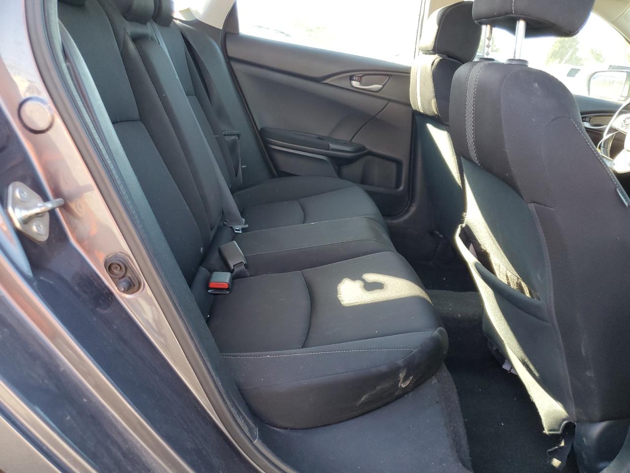 2019 Honda Civic Ex VIN: 19XFC1F3XKE214240 Lot: 80905075