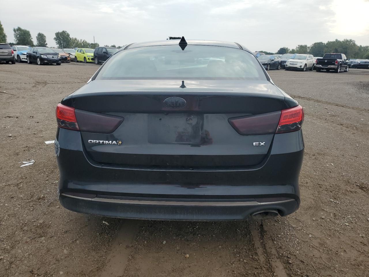 2016 Kia Optima Ex VIN: 5XXGU4L34GG120506 Lot: 82038405