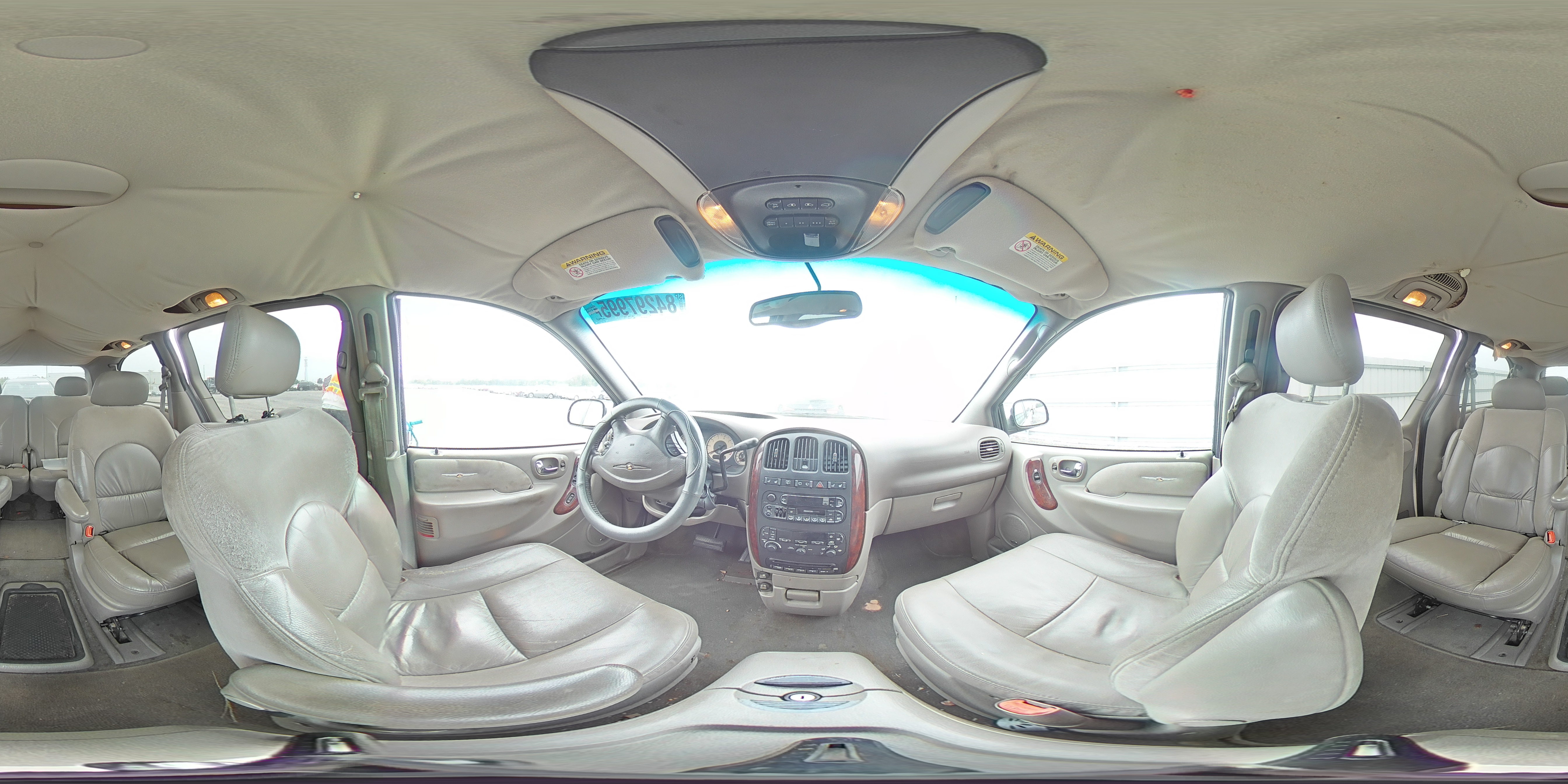 2001 Chrysler Town & Country Limited VIN: 2C8GP64L91R331456 Lot: 84297995