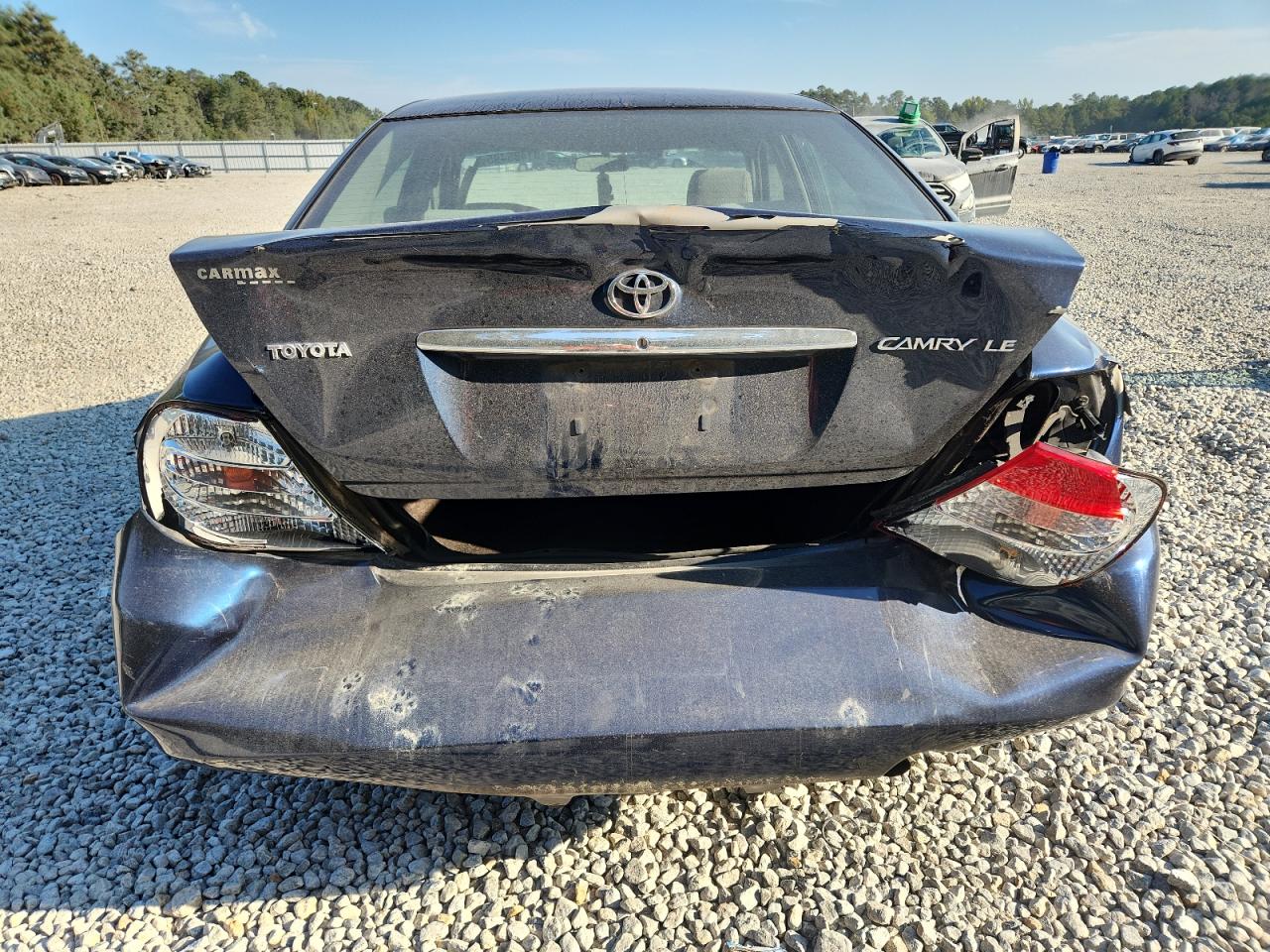 2003 Toyota Camry Le VIN: 4T1BE32K03U152296 Lot: 81488495