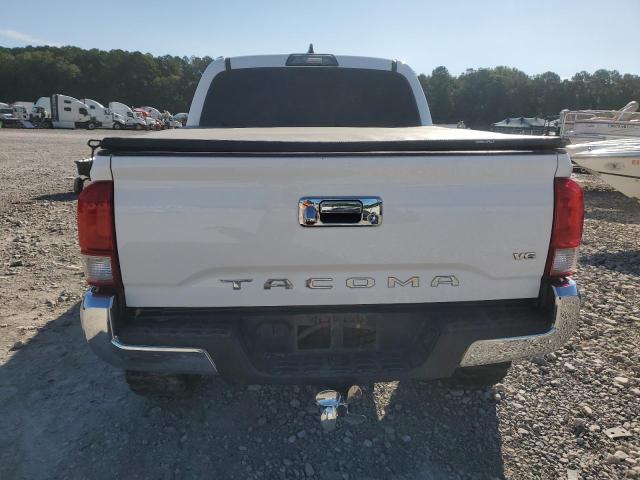 Pickups TOYOTA TACOMA 2017 White