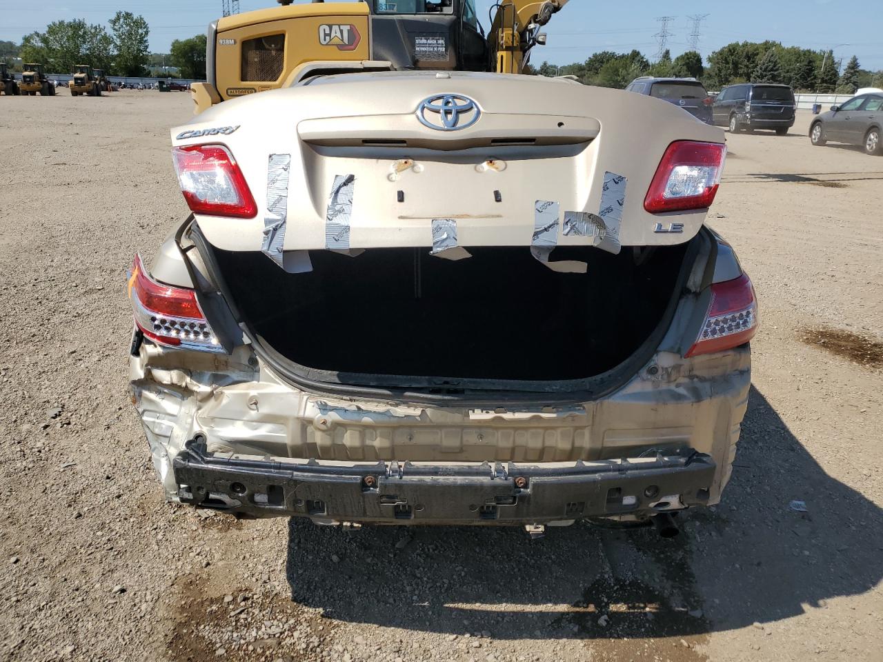 2010 Toyota Camry Base VIN: 4T4BF3EK6AR016850 Lot: 71864175