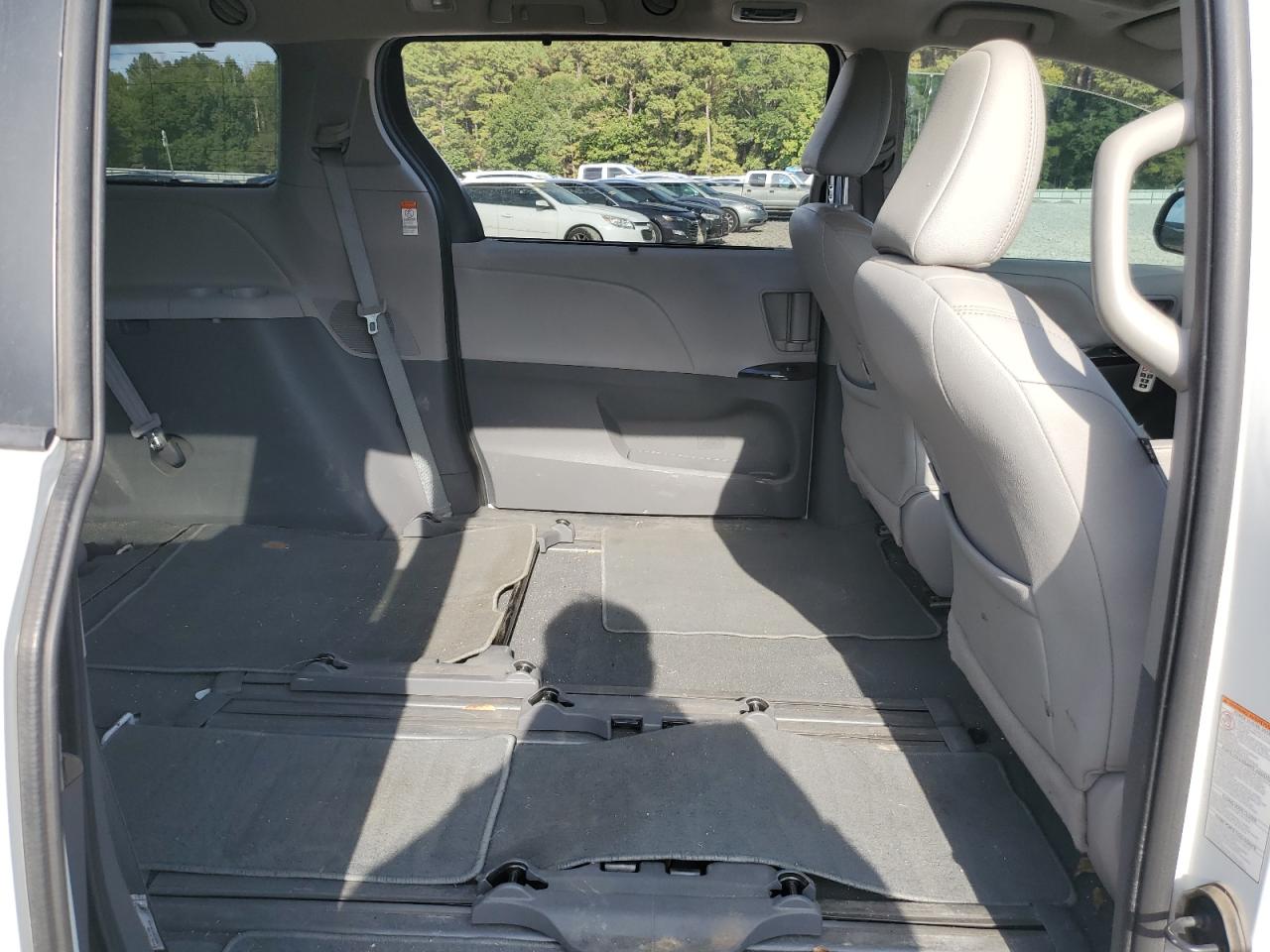 2020 Toyota Sienna Xle VIN: 5TDYZ3DC4LS028335 Lot: 84408545