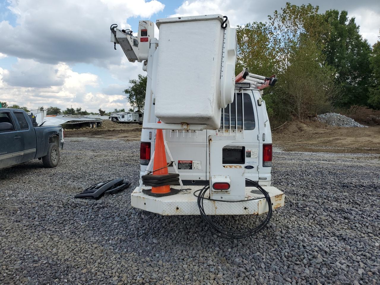 2008 Ford Econoline E350 Super Duty Van VIN: 1FTSE34L08DA81862 Lot: 72054125