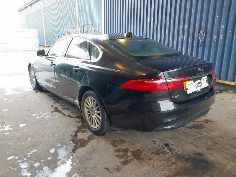 2017 JAGUAR XF PRESTIGE D AUTO 