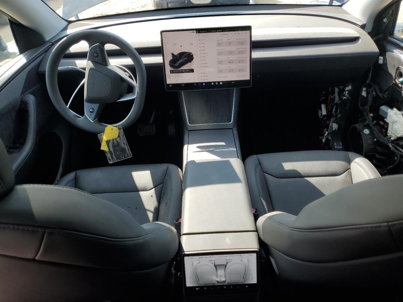 2026 Tesla Model Y VIN: 7SAYGDEE4TA407089 Lot: 81575005