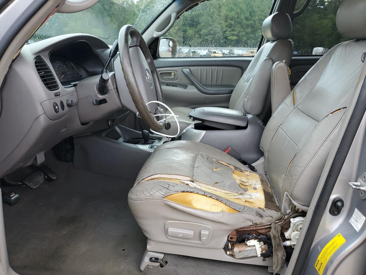 2003 Toyota Sequoia Limited VIN: 5TDBT48A43S182257 Lot: 81779295