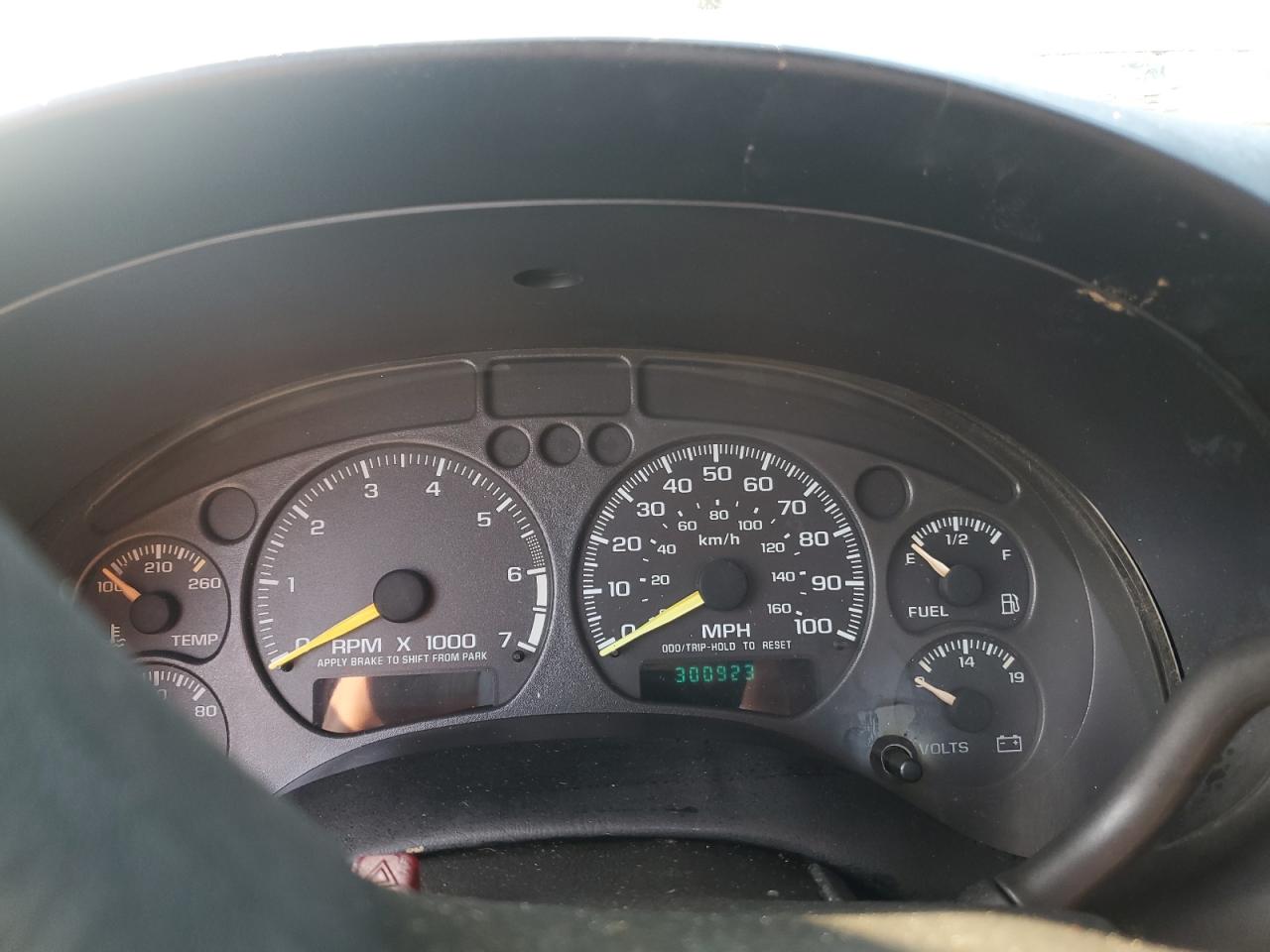 2000 GMC Sonoma VIN: 1GTCS1443Y8137327 Lot: 71453355