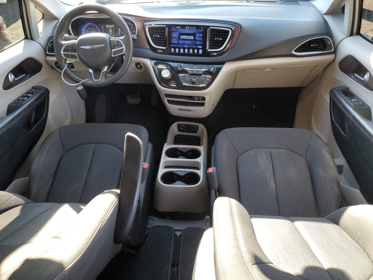 2017 Chrysler Pacifica Touring VIN: 2C4RC1DGXHR588888 Lot: 71457985