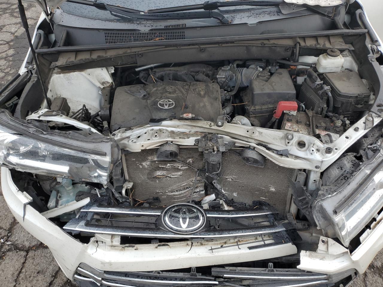 2019 Toyota Highlander Limited VIN: 5TDDZRFHXKS942047 Lot: 84582795