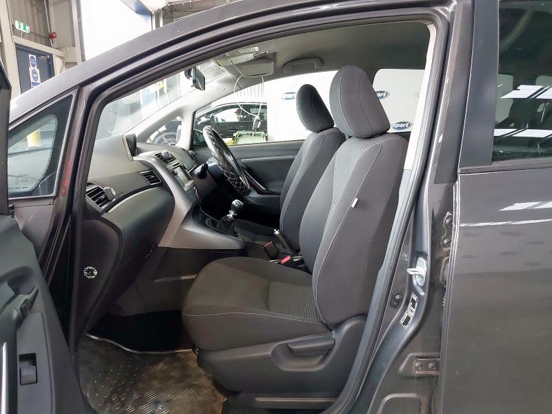 2015 TOYOTA VERSO TREND D-4D 