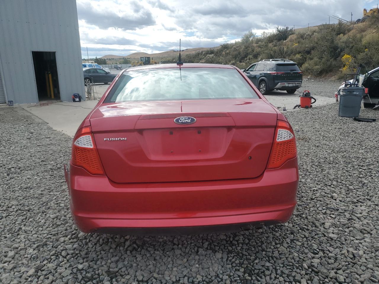 2012 Ford Fusion S VIN: 3FAHP0GA3CR377932 Lot: 84024125