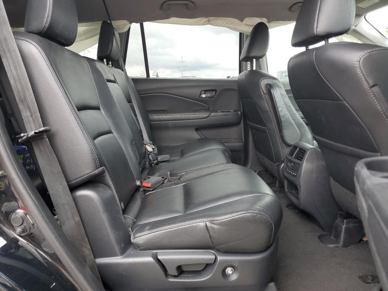 2016 Honda Pilot Exln VIN: 5FNYF6H79GB127380 Lot: 81604515