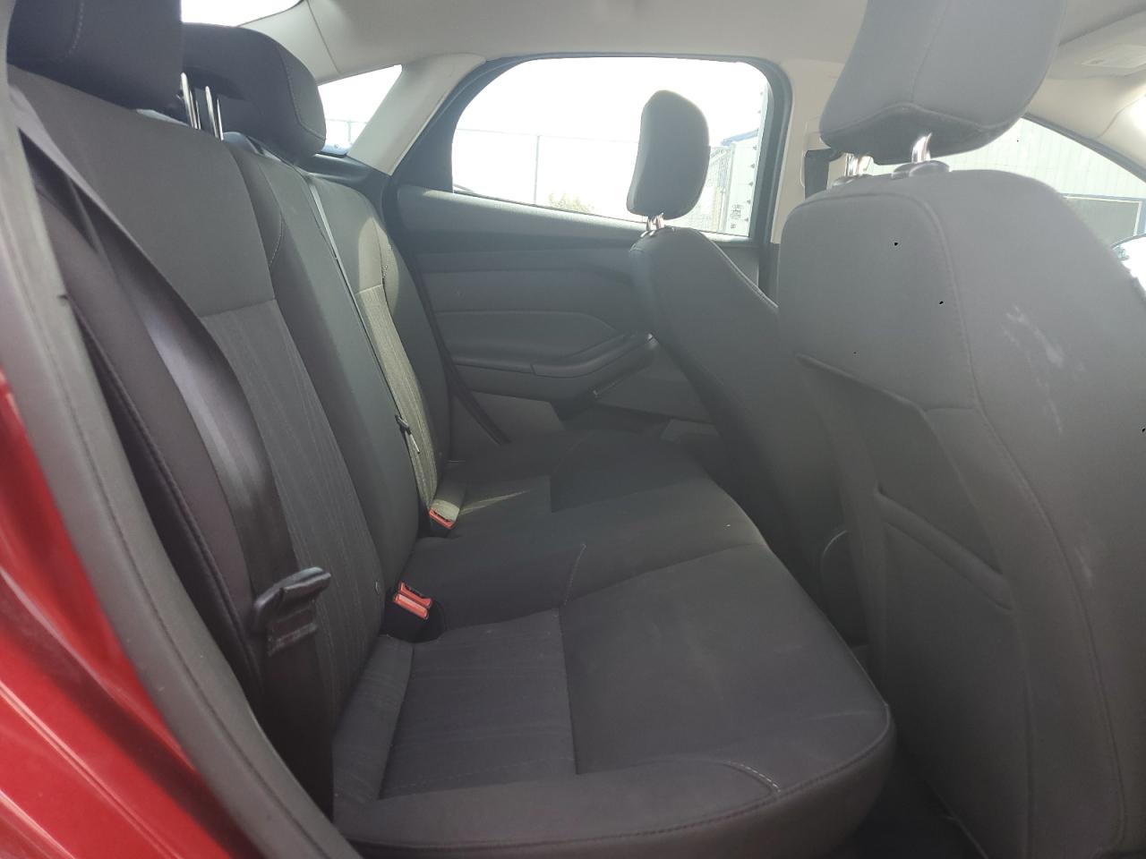 2017 Ford Focus Se VIN: 1FADP3FE3HL316994 Lot: 71198795