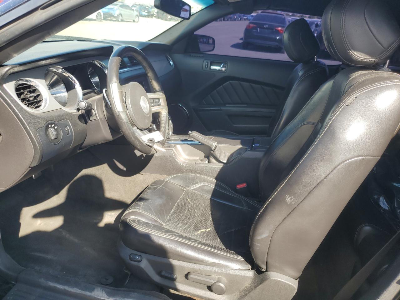 2014 Ford Mustang VIN: 1ZVBP8EM8E5260331 Lot: 84208805